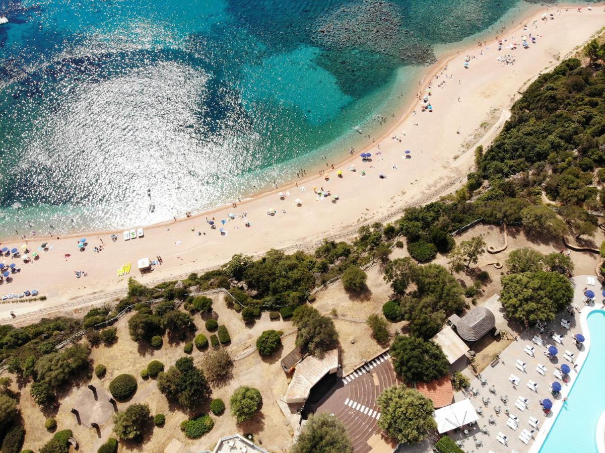 Club Esse Palmasera Hotel