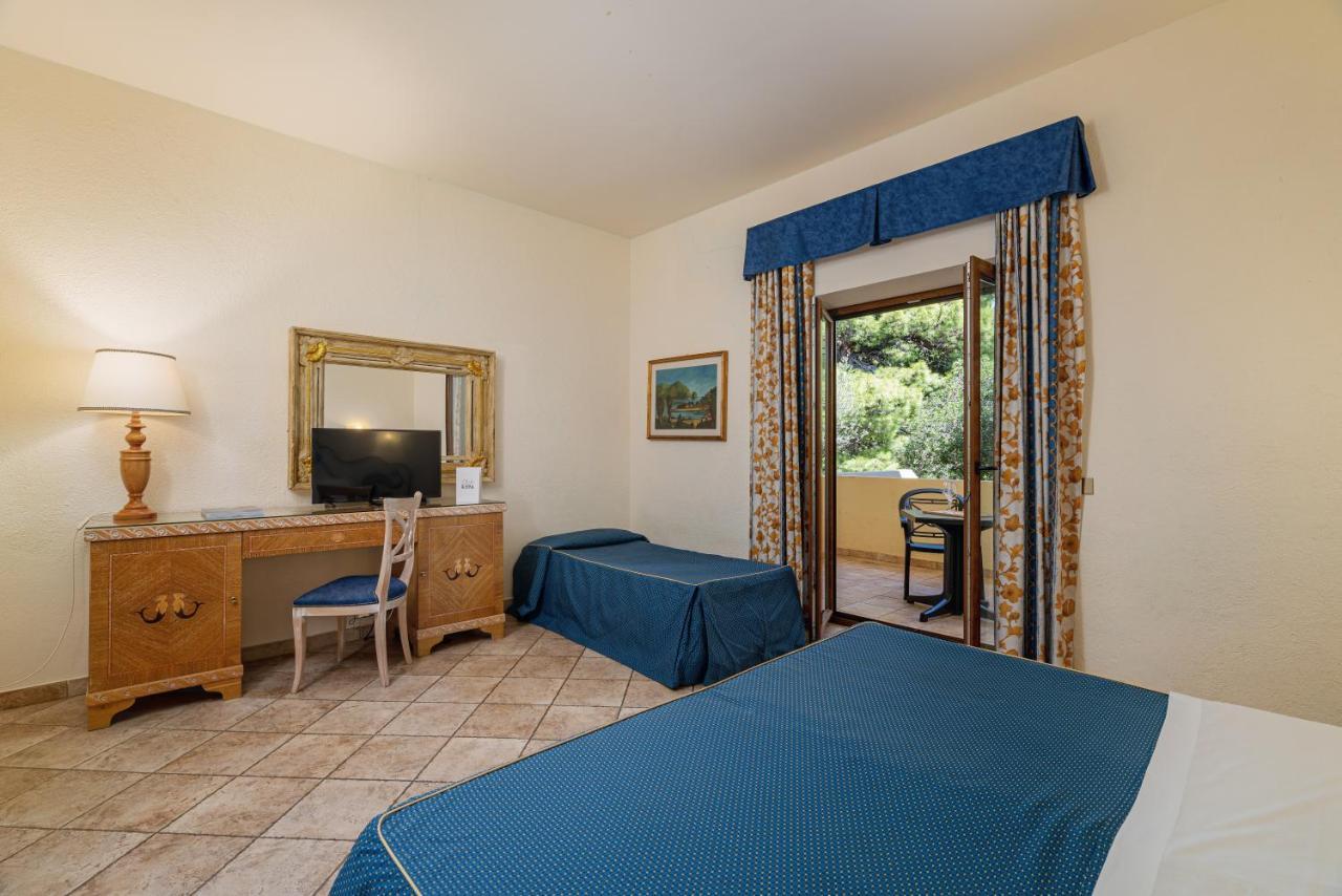 Club Esse Palmasera 4*