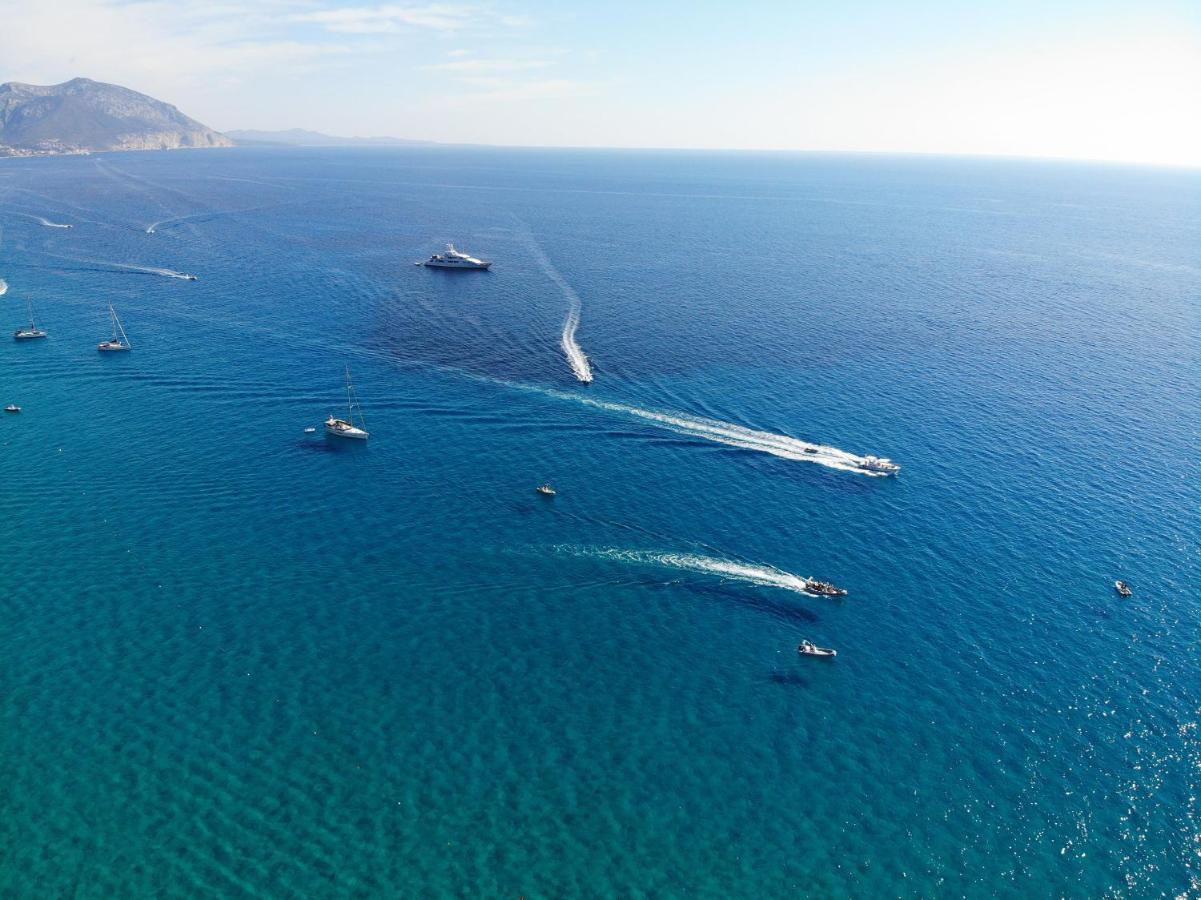 Club Esse Palmasera Hotel