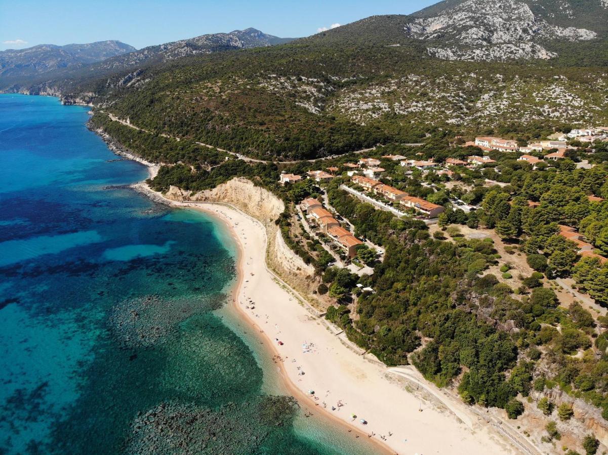Hotel Club Esse Palmasera 4*